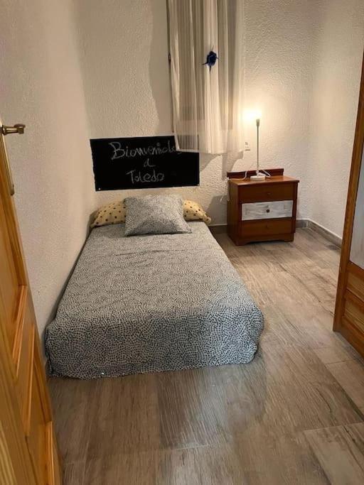 Apartamento En Toledo Capital Lägenhet Exteriör bild